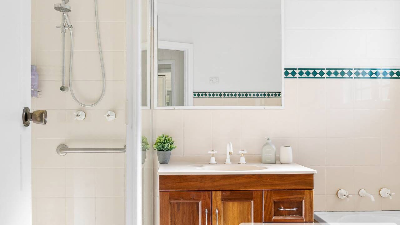 Photo of Bathroom in Milton