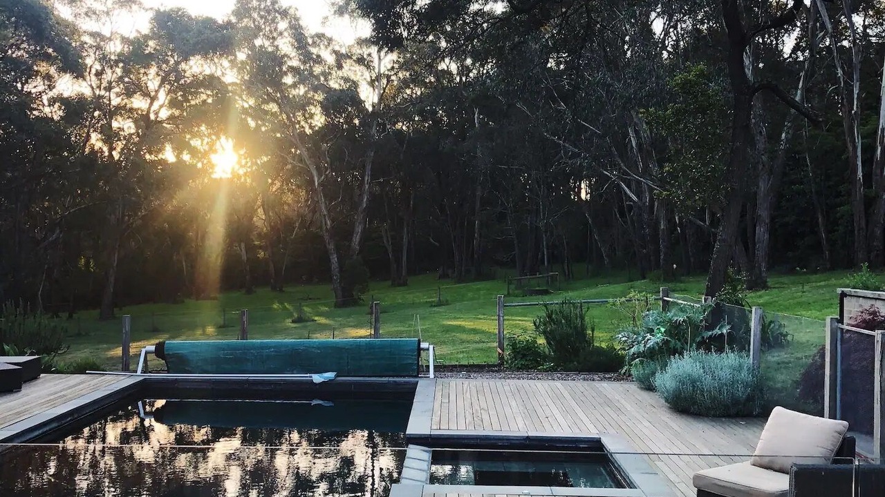Photo of Outdoor in Red Hill South