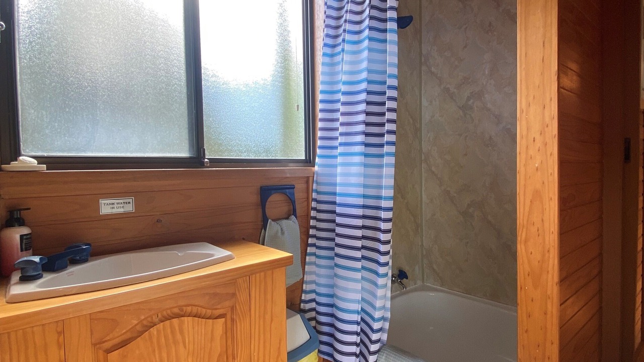 Photo of Bathroom in Spring Beach