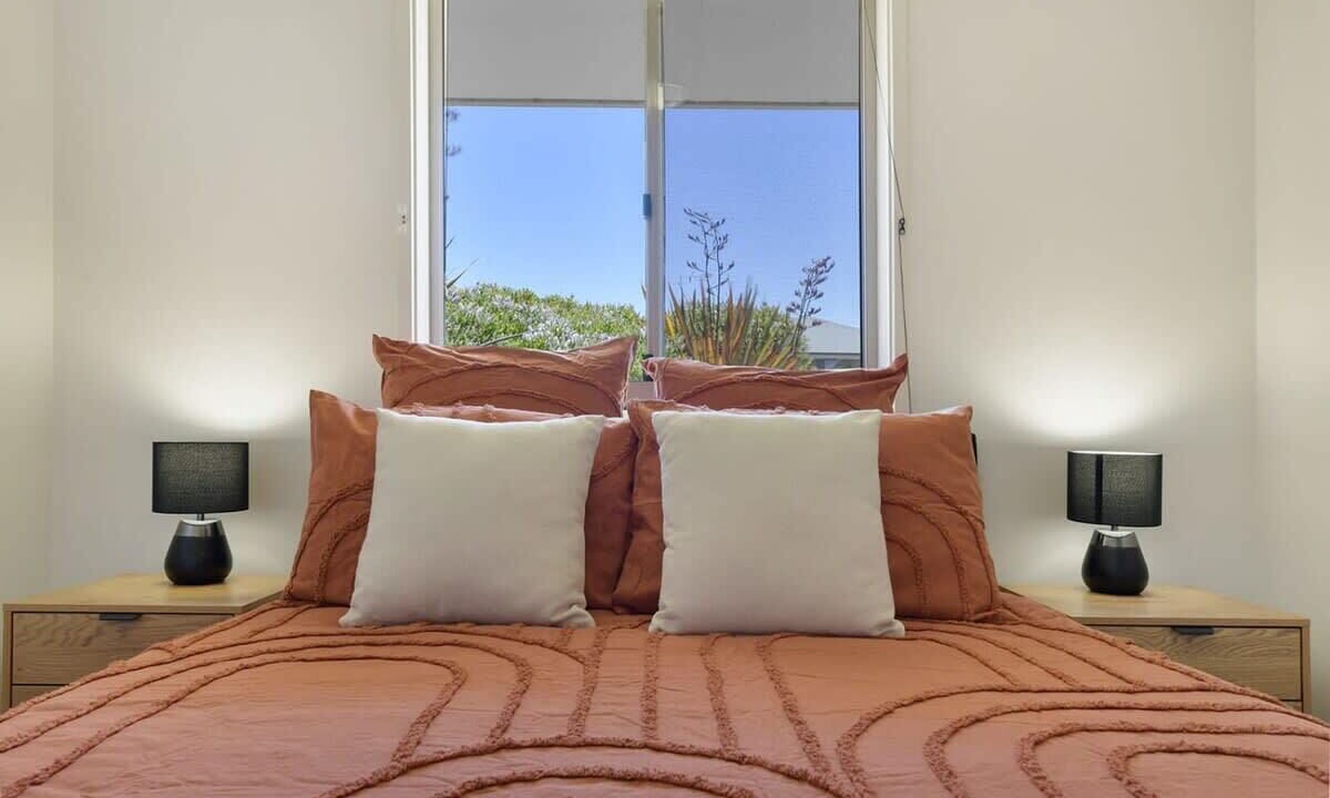 Photo of Bedroom in Orange