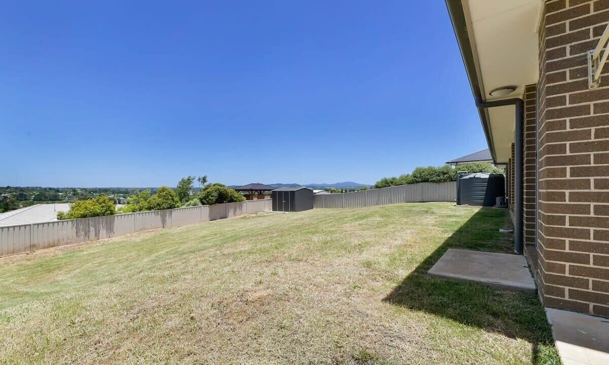 Photo of Outdoor in Orange