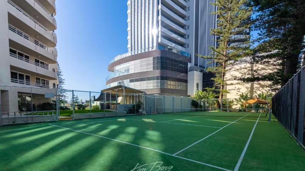 Photo of Others in Surfers Paradise