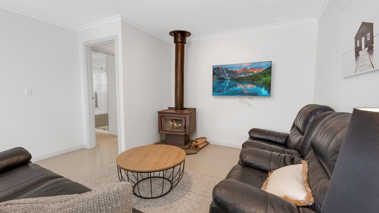 Photo of Livingroom in Paynesville