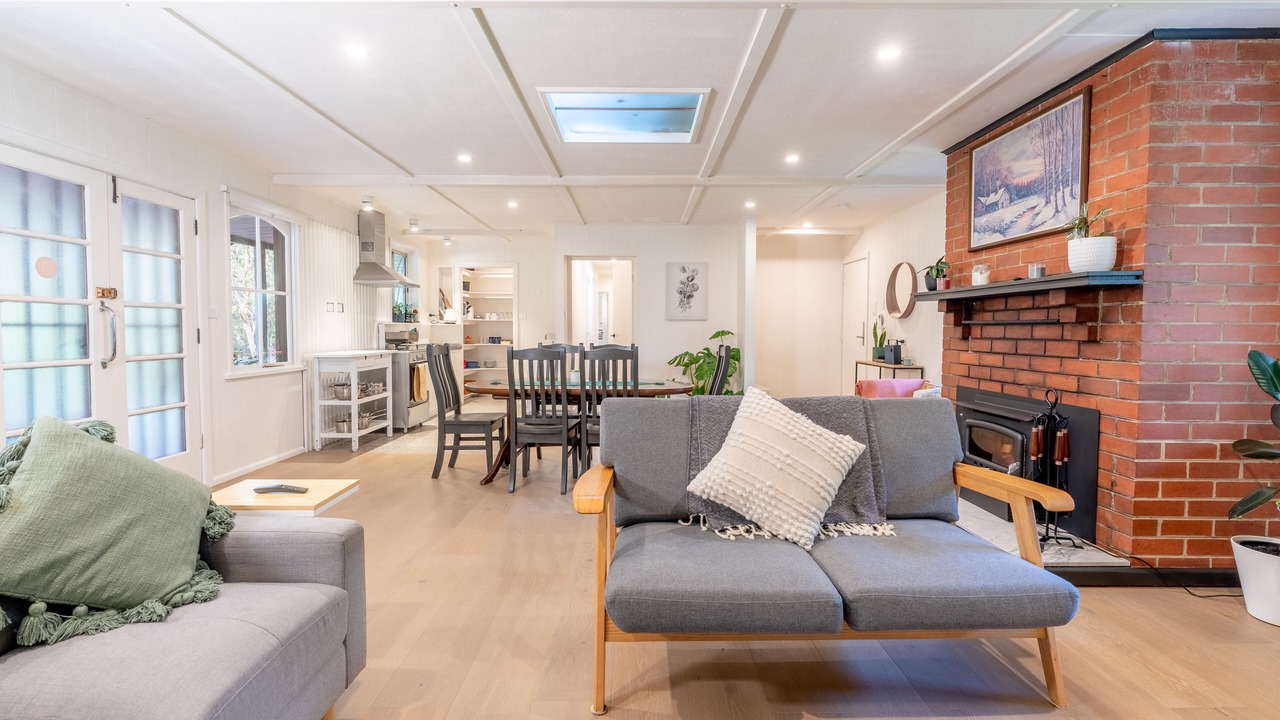 Photo of Livingroom in Don Valley