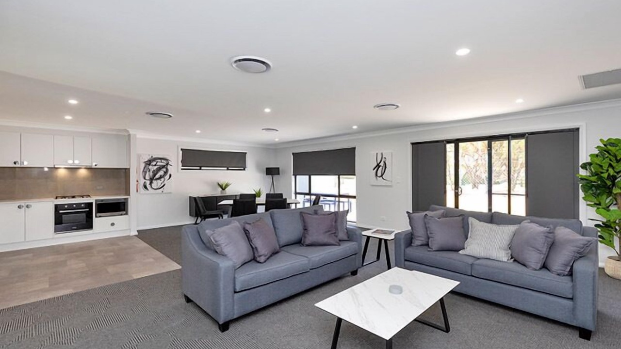 Photo of Livingroom in Hillvue