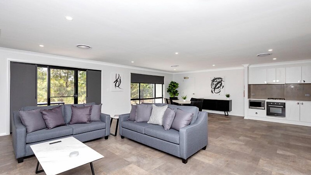 Photo of Livingroom in Hillvue