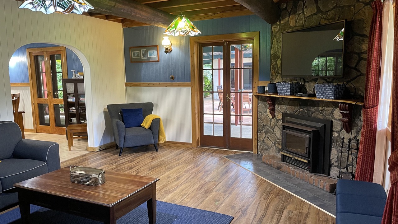 Photo of Livingroom in Booroobin