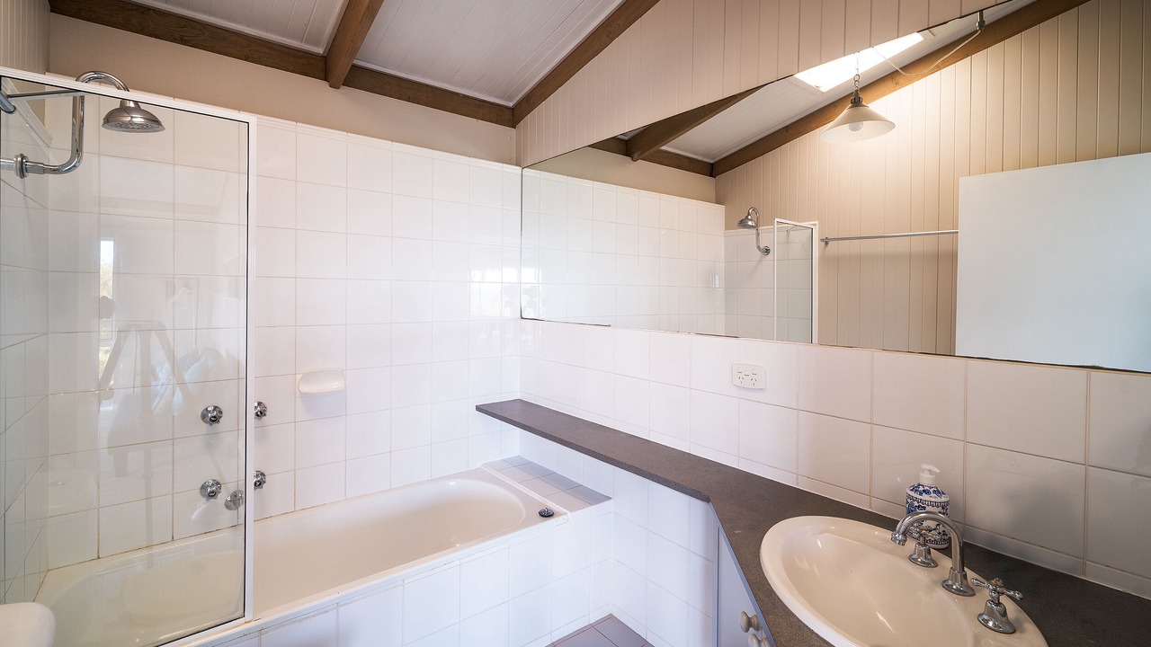 Photo of Bathroom in Smiths Beach