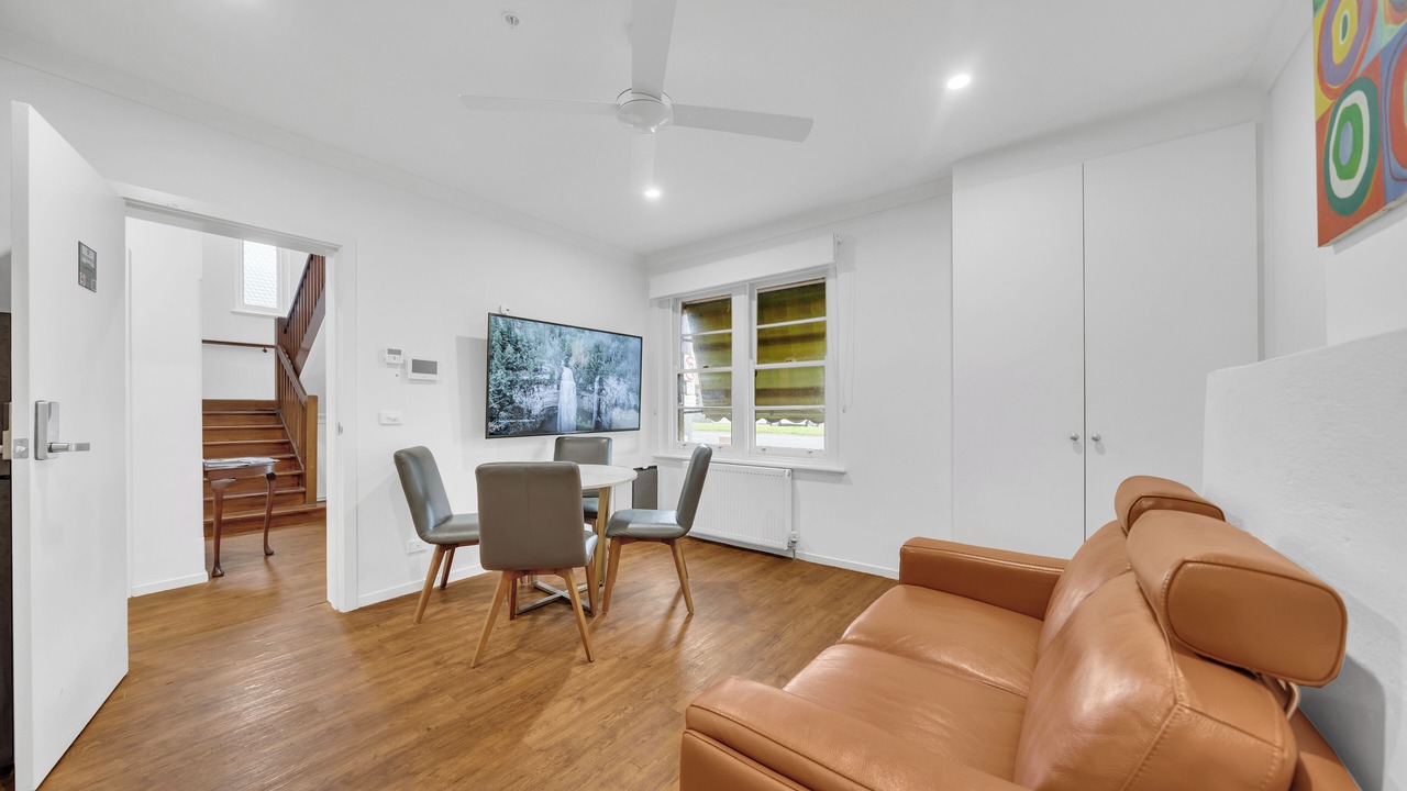 Photo of Livingroom in Richmond North
