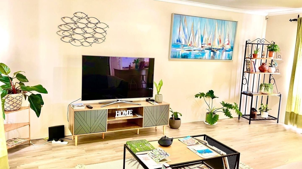 Photo of Livingroom in Dandenong