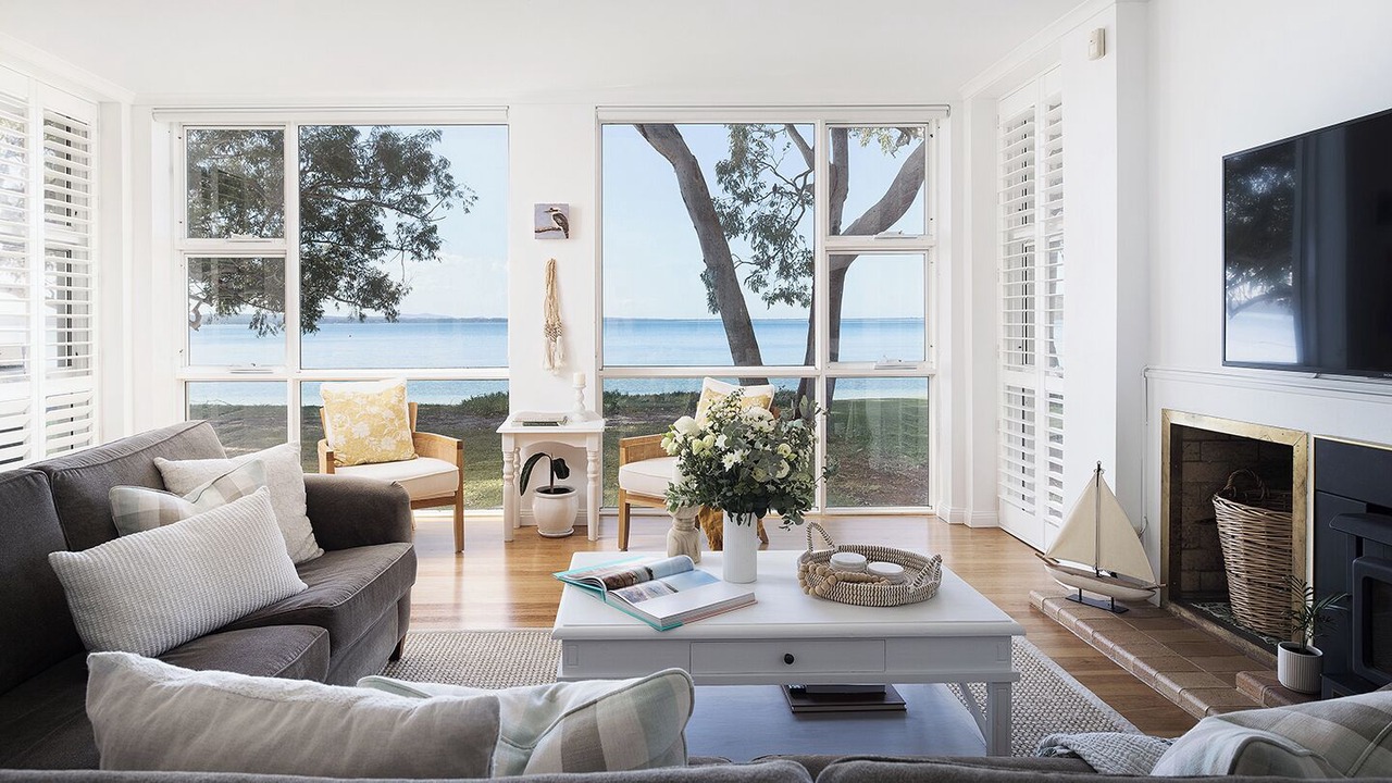 Photo of Livingroom in Salamander Bay