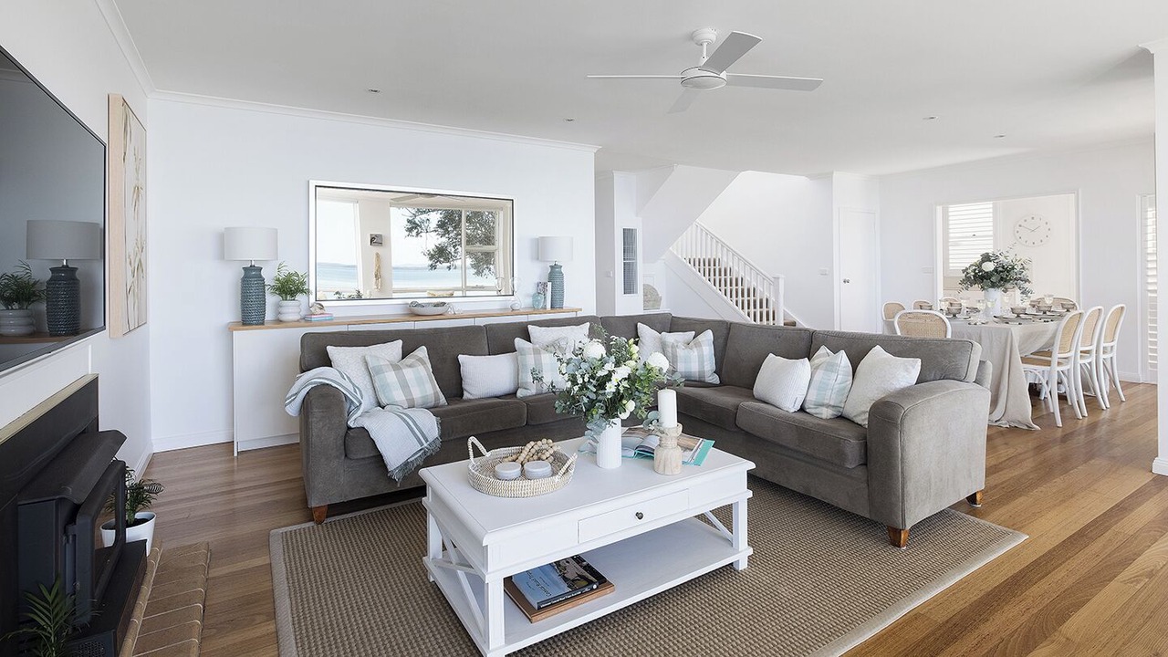 Photo of Livingroom in Salamander Bay