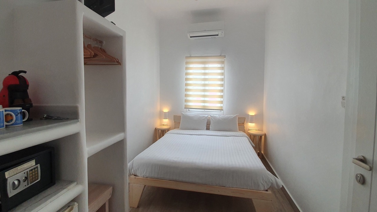 Photo of Bedroom in Mykonos Town