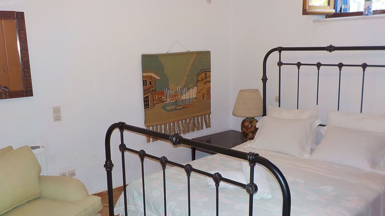 Photo of Bedroom in Pounta