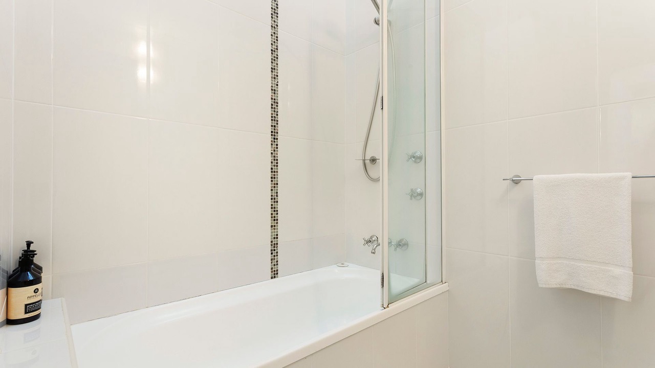 Photo of Bathroom in Suffolk Park