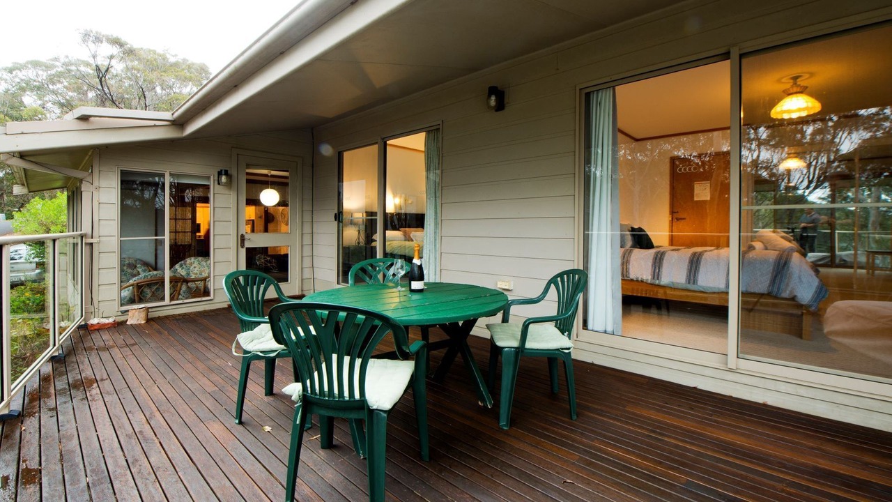 Photo of Outdoor in Rosedale