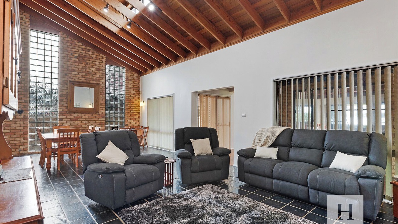 Photo of Livingroom in Mannering Park