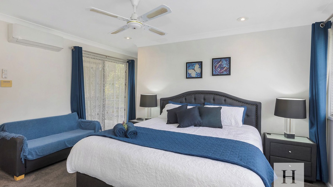 Photo of Bedroom in Mannering Park