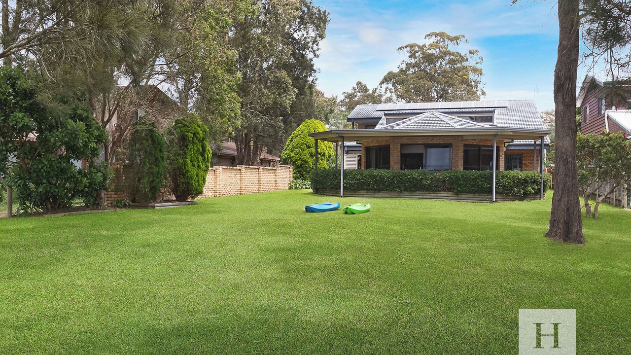 Photo of Outdoor in Mannering Park