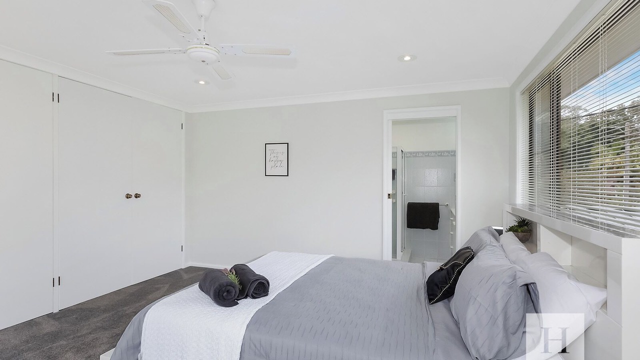 Photo of Bedroom in Mannering Park