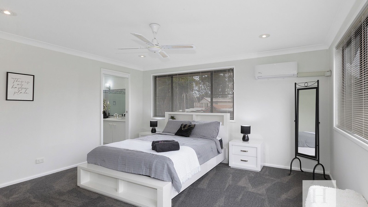 Photo of Bedroom in Mannering Park