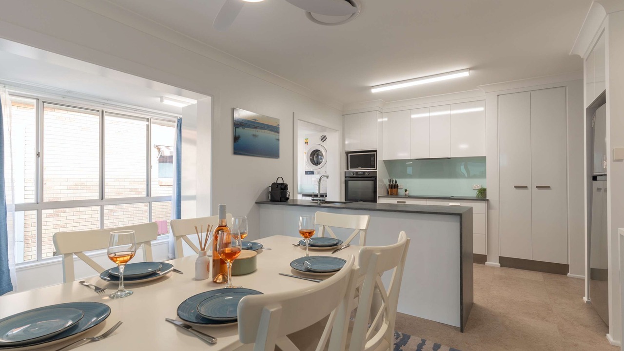 Photo of Bedroom in Moffat Beach