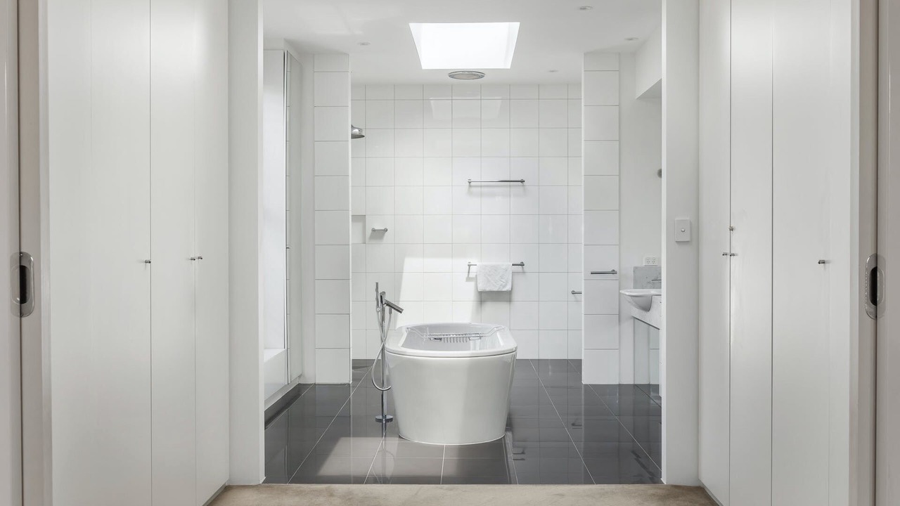 Photo of Bathroom in St Kilda West
