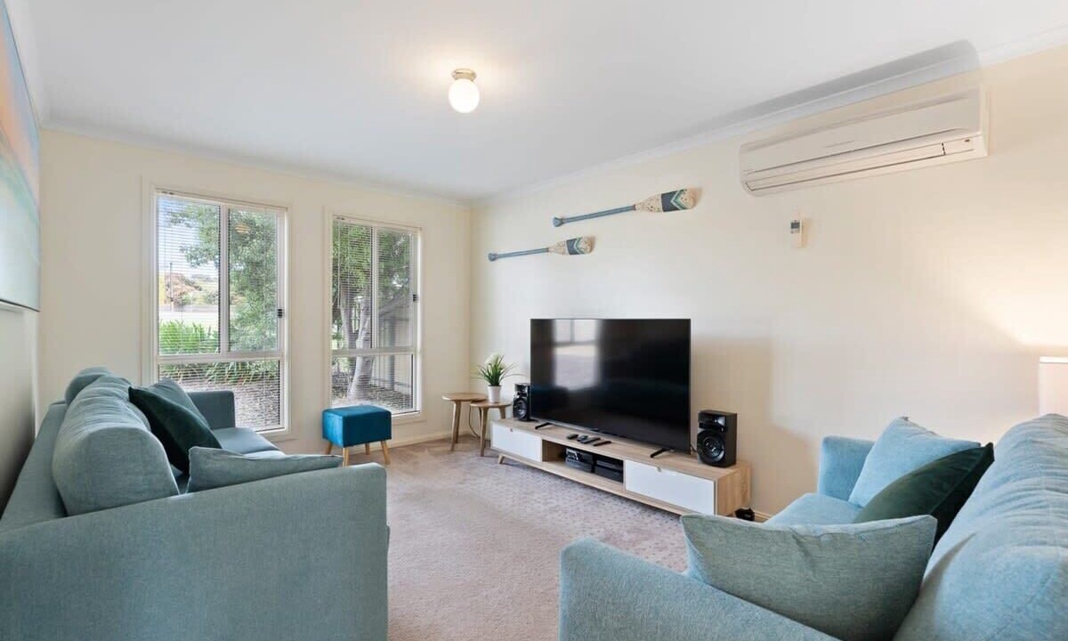 Photo of Livingroom in Encounter Bay