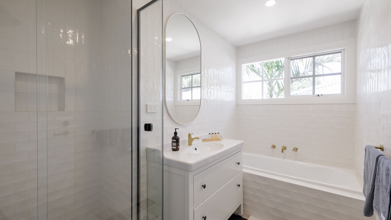 Photo of Bathroom in Cape Woolamai