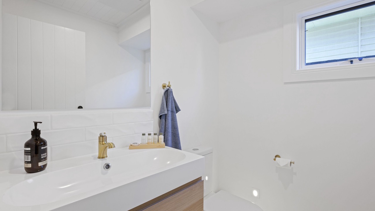 Photo of Bathroom in Cape Woolamai
