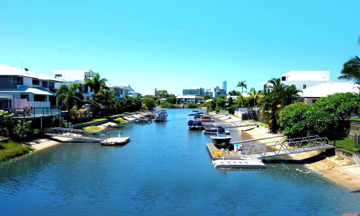 Photo of Others in Broadbeach Waters