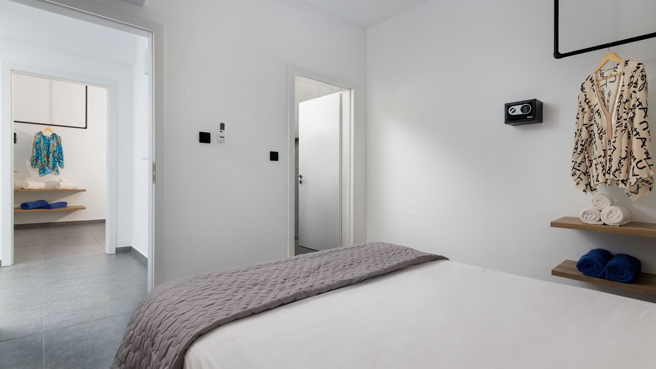 Photo of Bedroom in Lahania