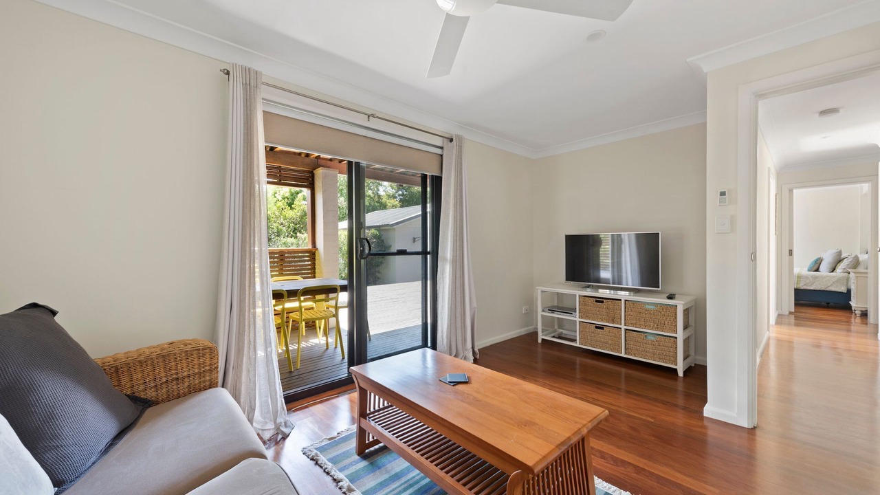 Photo of Livingroom in Narrawallee
