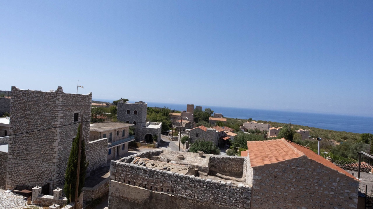 Photo of Outdoor in Omales