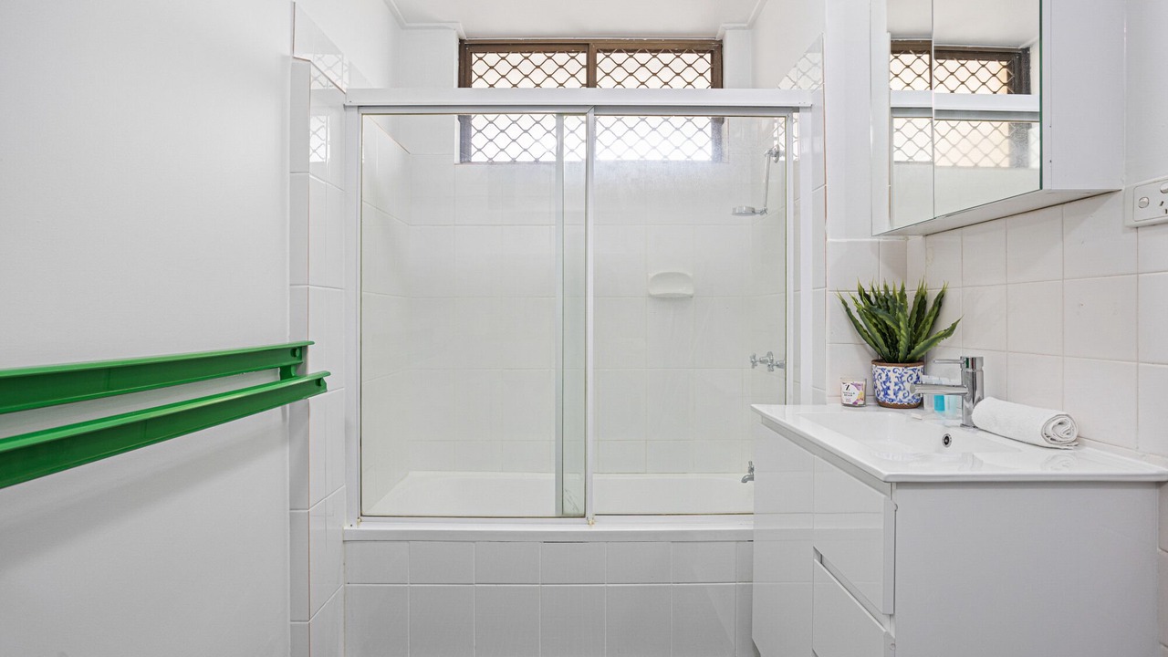 Photo of Bathroom in Teneriffe