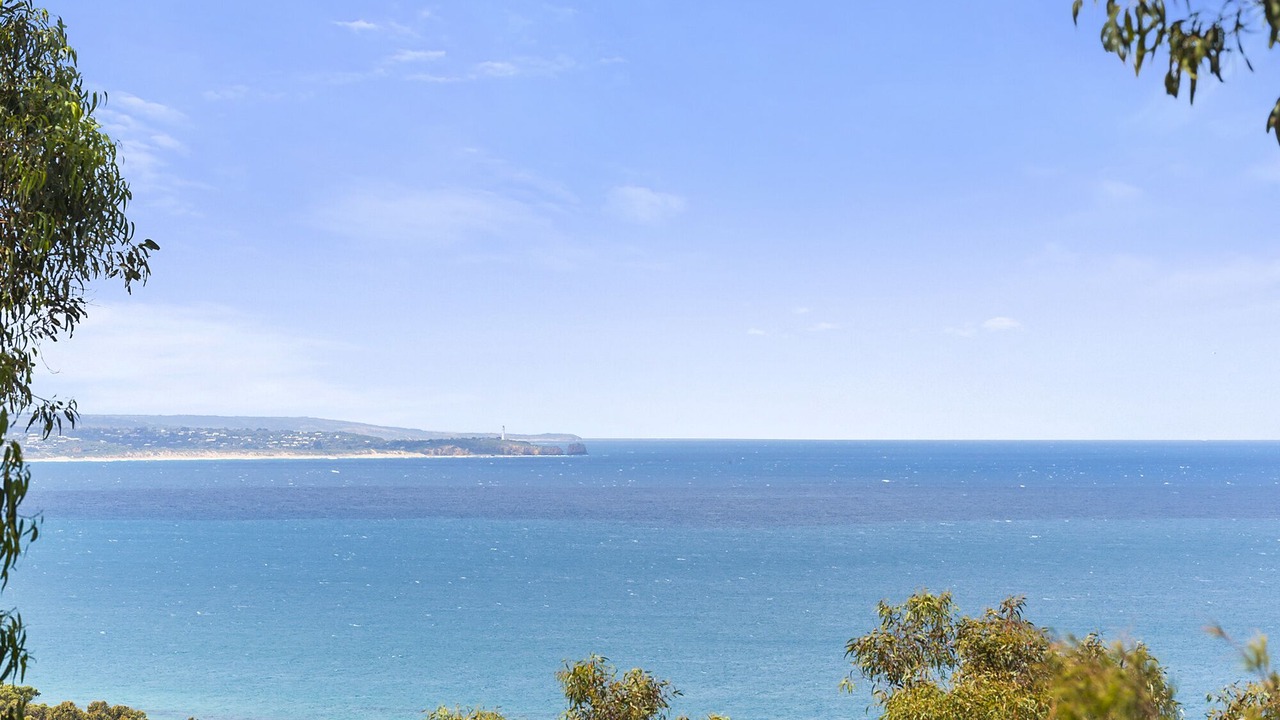Photo of Others in Lorne