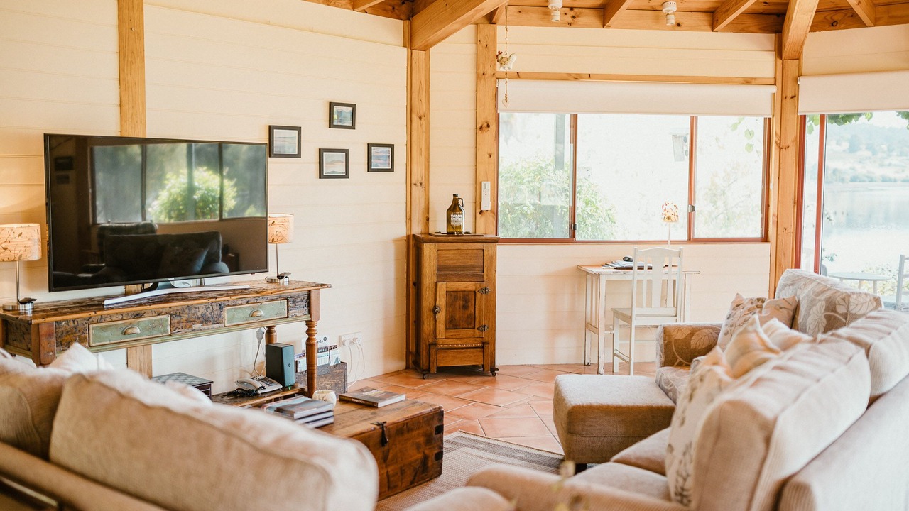 Photo of Livingroom in Castle Forbes Bay
