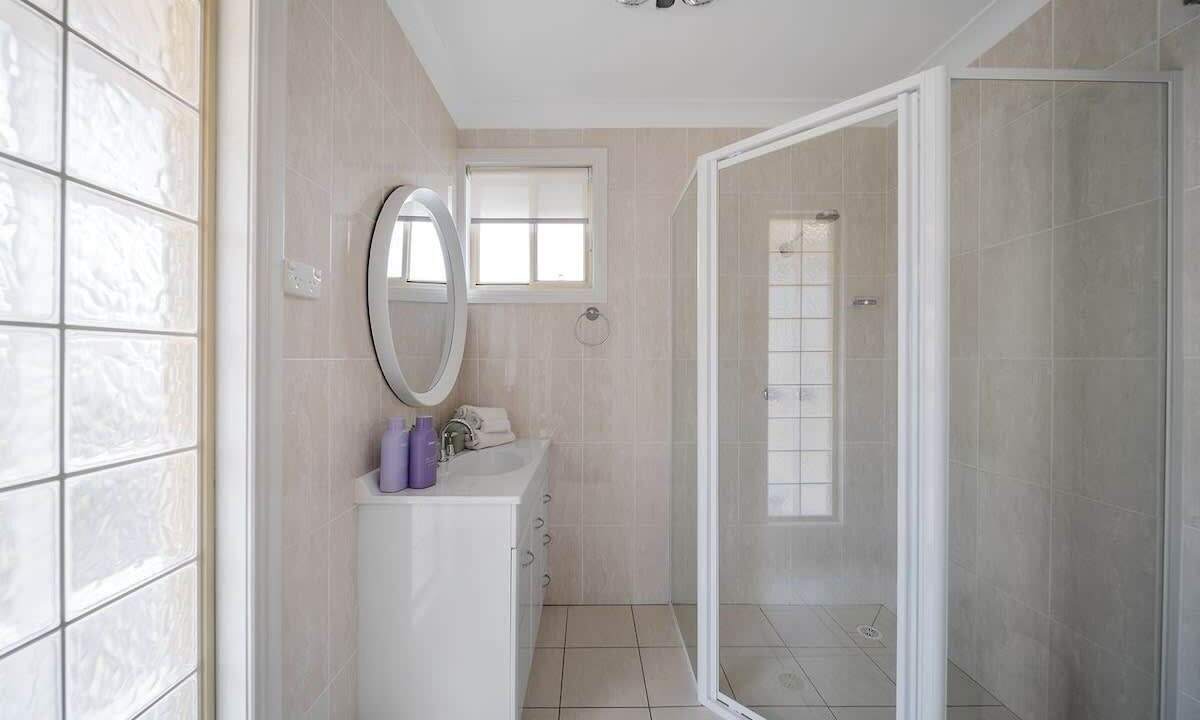 Photo of Bathroom in Hyams Beach