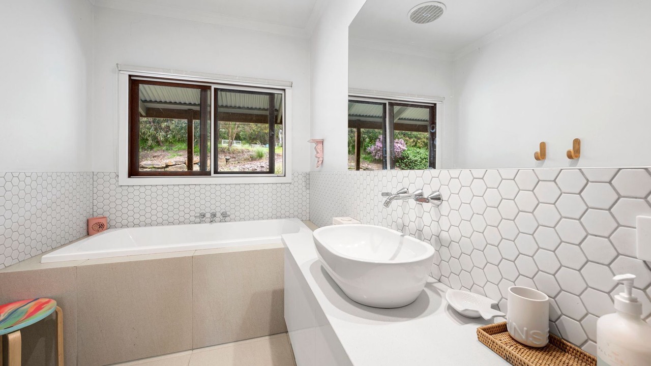 Photo of Bathroom in Aireys Inlet