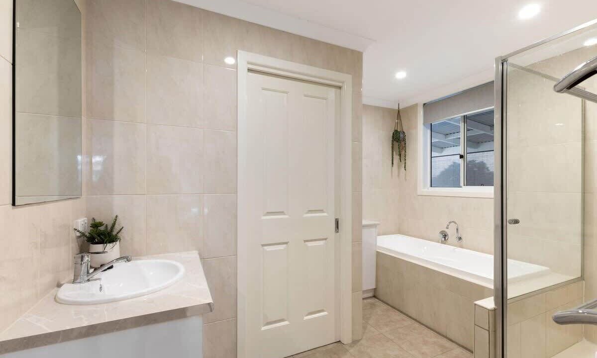 Photo of Bathroom in Myrtleford