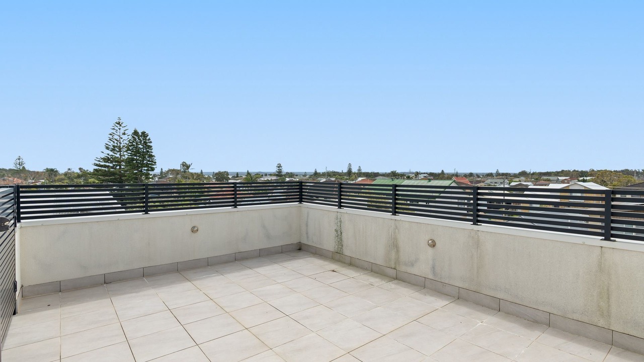 Photo of Patio Balcony in The Entrance North