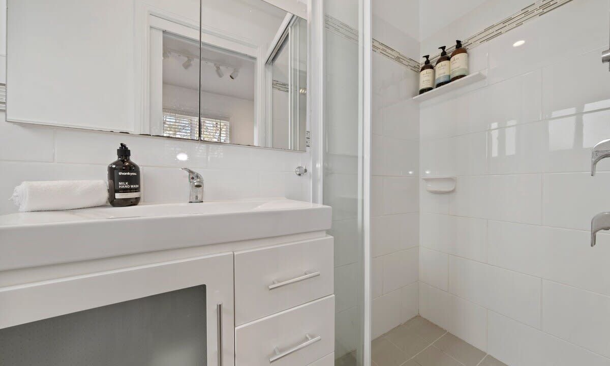 Photo of Bathroom in Horsfield Bay