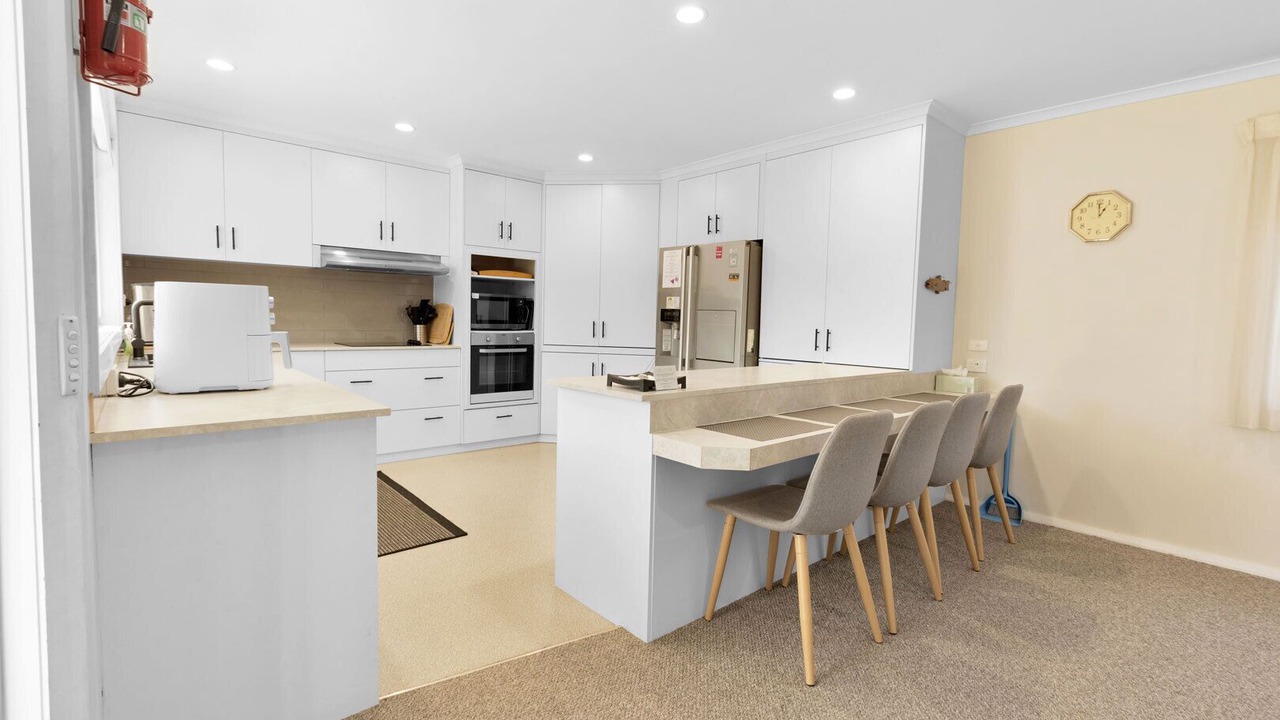 Photo of Kitchen in Raymond Island