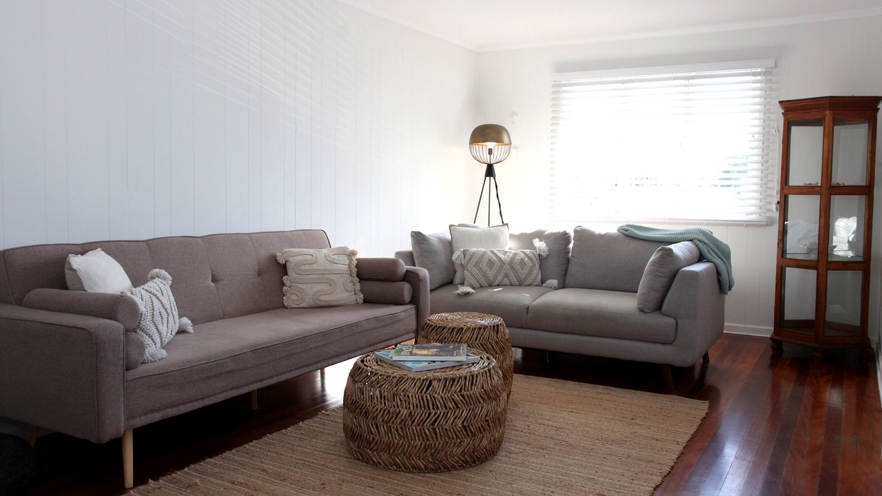 Photo of Livingroom in Moffat Beach