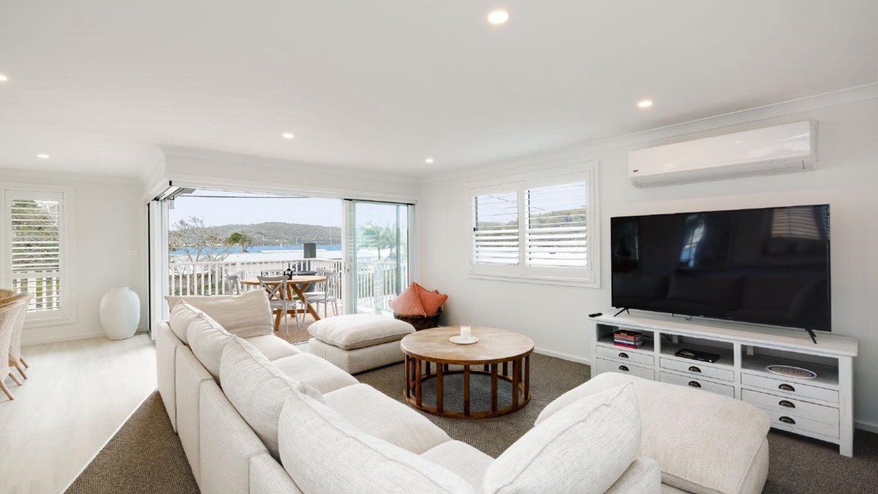 Photo of Livingroom in Pretty Beach Central Coast
