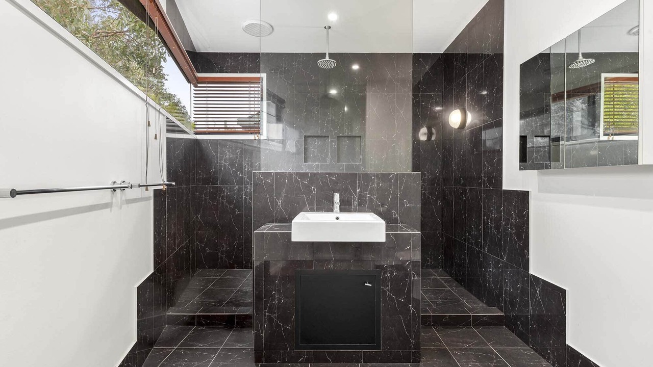 Photo of Bathroom in Anglesea