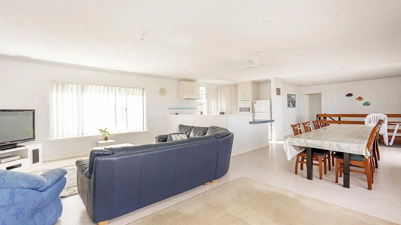 Photo of Livingroom in Golden Bay