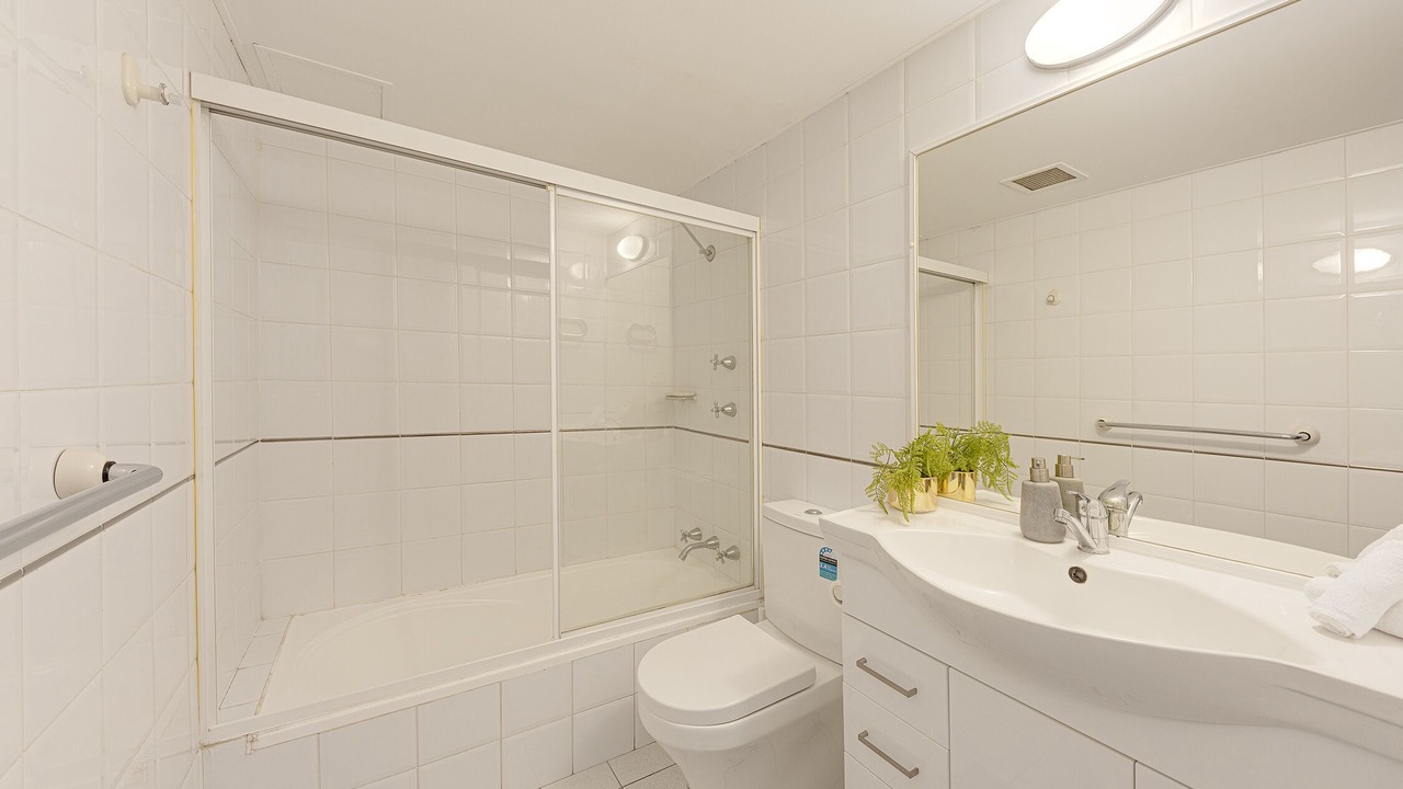 Photo of Bathroom in Pyrmont