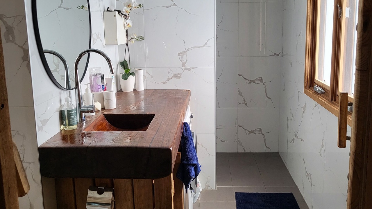 Photo of Bathroom in Burradoo