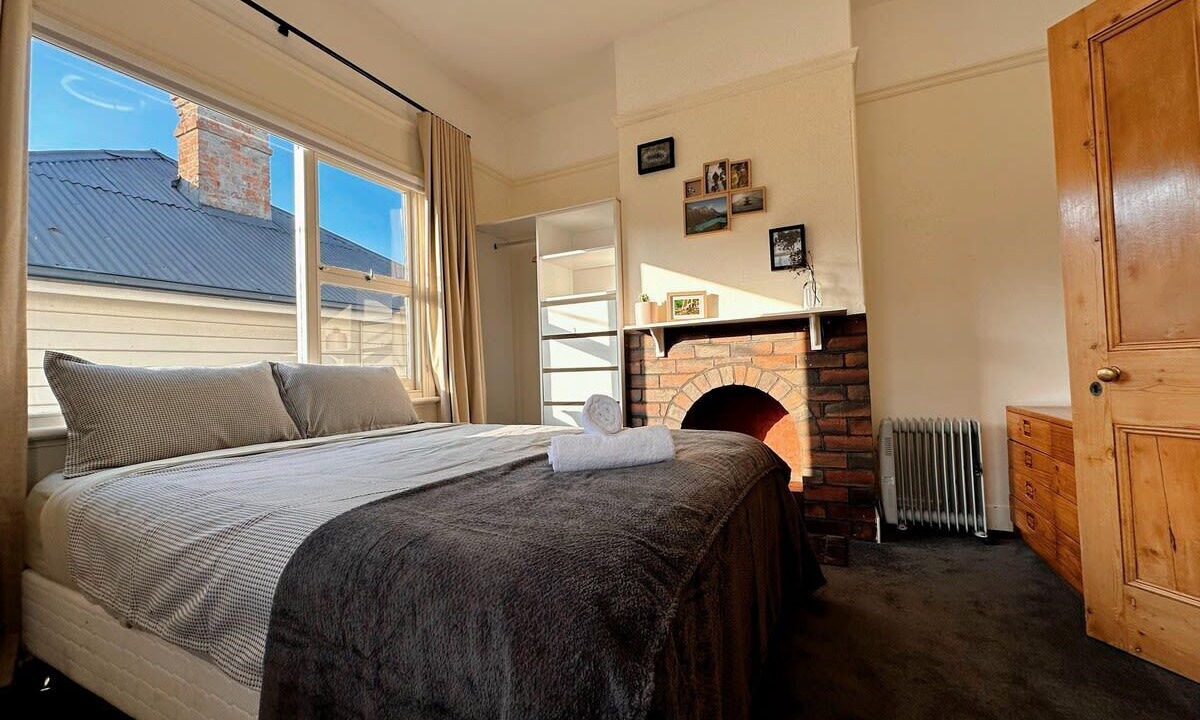 Photo of Bedroom in South Hobart